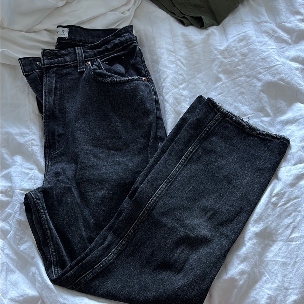 Abercrombie & Fitch Curve Love The Ankle Straight Ultra High Rise Ankle Jeans